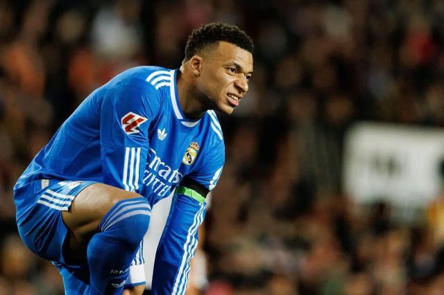 hth平台-姆巴佩膝伤复发拒手术，皇马与世界杯终难两全？